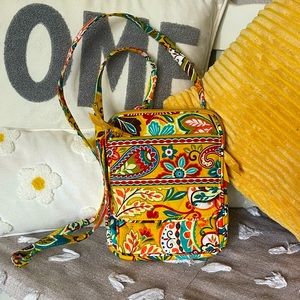 Adorable Vera Bradley crossbody! NWOT!